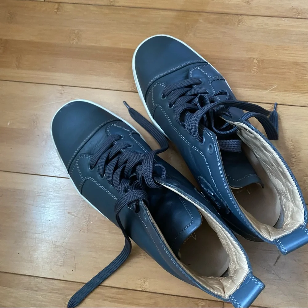 Christian Louboutin Leather High-Top Sneakers - Picture 5 of 6